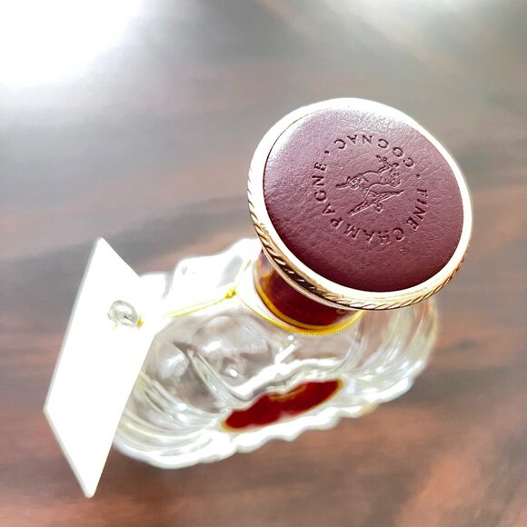 Remy Martin XO Special Champagne Cognac 750ML Empty Bottle w/Gift Box +2 Glasses - Picture 7 of 12